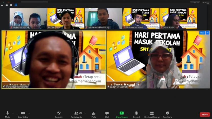 Guru Ditantang Kreatif di Tengah Corona